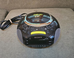 Sony Psyc CD-R/RW Playback Clock Radio Model ICF-CD832