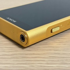 Sony NW-WM1ZM2 Walkman 256GB Digital Music Player Hi-Res Android Wi-Fi Gold