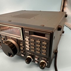 Icom IC-R7000 FM VHF UHF Radio Receiver 25 thru 1999 MHz ***UNBLOCKED***