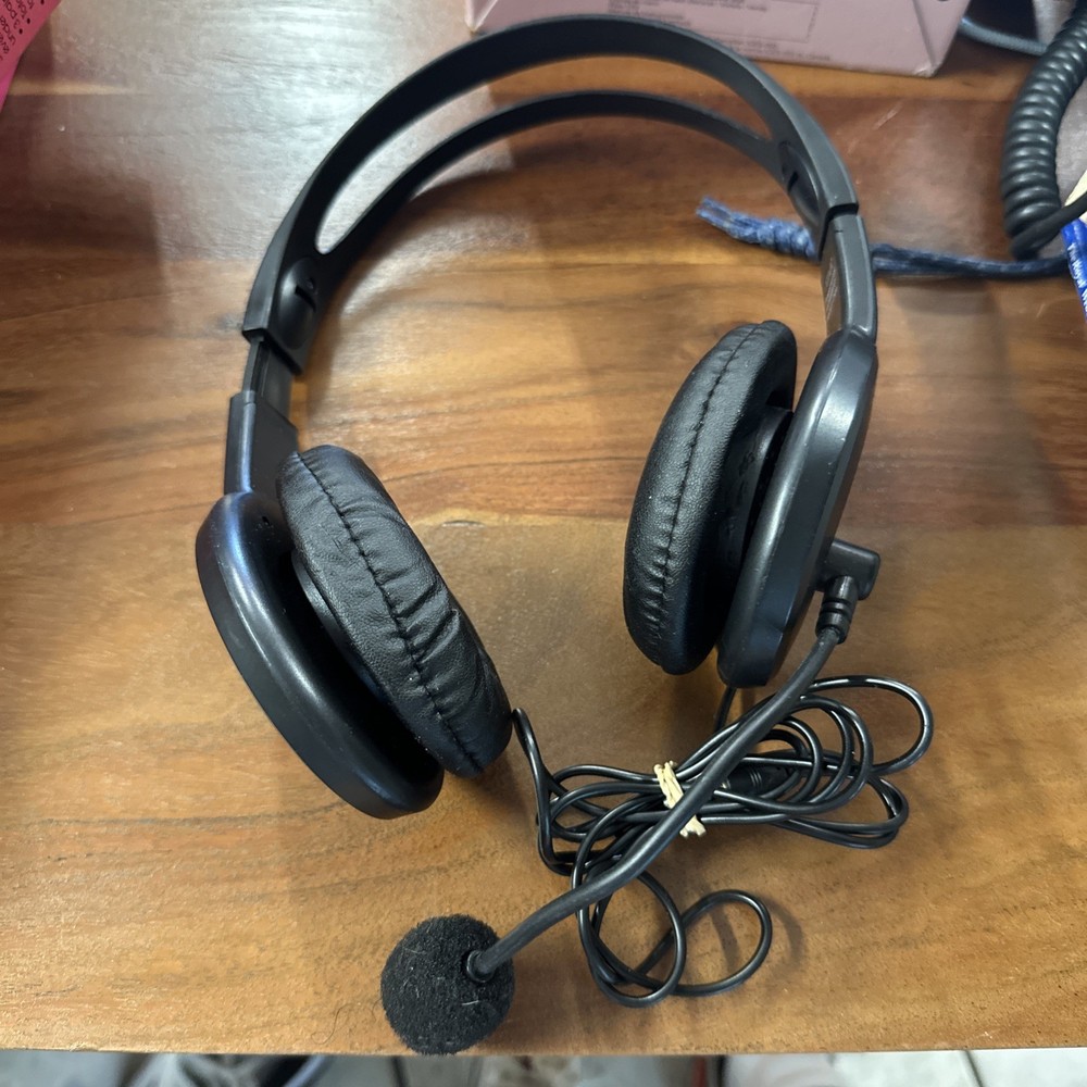 Ativa Wired Headset with Adjustable Microphone Black Over-Ear 5345725