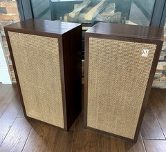 Knight KN-3005 3-Way Speakers