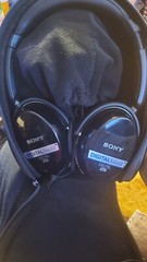 Sony MDR-NC500D Digital Noise Reduction Headphones