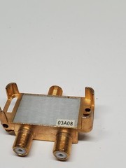 Nexxtech 2 Way Splitter Circuit City Gold Plated UHF VHF FM 5-2300mhz