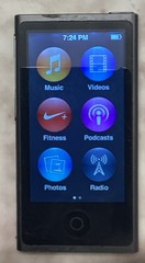 Apple iPod nano 7th Gen MP3 Player Black Touchscreen FM Radio Video