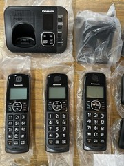 Panasonic KX-TG3833M 3-Handset Black Cordless Phone System w/Answering System