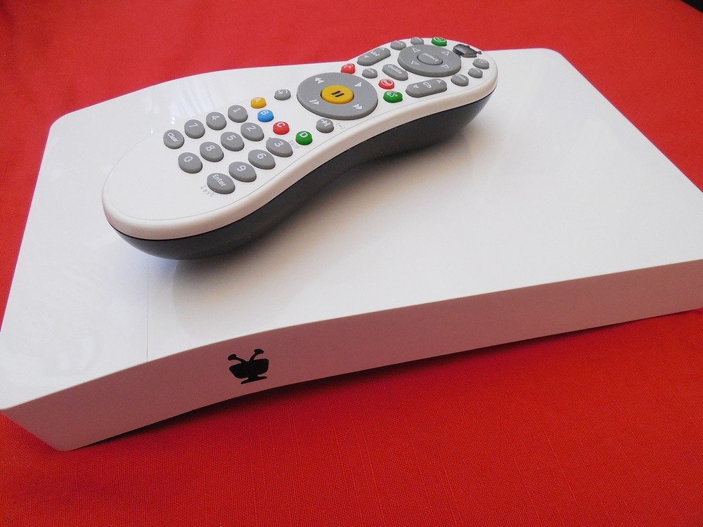 Tivo Bolt TCD849500 – 500GB – 75 Hrs Hd Record – Antenna or Cable – Warranty