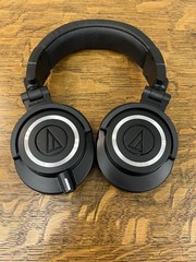 Audio-Technica ATH-M50x Professional Monitor Headphones w/Box – None More Black!