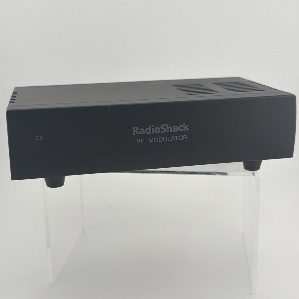 RadioShack RF Modulator Cat. No. 15-1214 120V AC 60Hz 4.5W