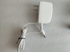 AC/DC Adaptor INPUT:100-240V 50-60Hz 0.5A OUTPUT: 5.0V 1A 5mm plug tip