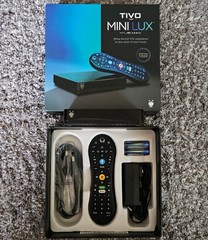 TiVo MINI LUX ~ Lifetime Service Included ~ TCDA95000 ~ BACKLIT / GLOW Remote
