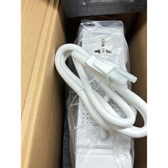 UMI Power LX-2000 Step Up Down Transformer 2000W Voltage Converter White NEW
