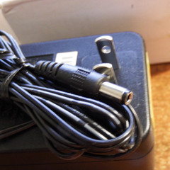 DVE DV-1280-3 AC Adpater Output 12VDC 1000mA Input 120VAC 60Hz 16W