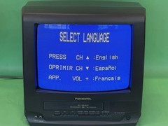 2001 Panasonic 13” TV VCR Combo VHS Portable Retro Gaming CRT PV-C1341
