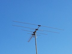 250 Mile Long Range HDTV1080p Outdoes 990 m TV Antenna Digital UHF/VHF FM Radio