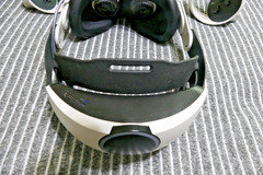 Oculus Quest 2 Virtual Reality Headset Bundle 128GB *PARTS ONLY*