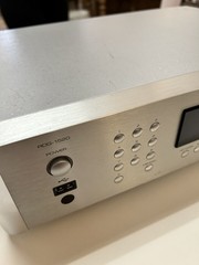 Rotel RDG-1520 Digital Gateway Receiver Tuner Streaming Apple iPhone iPod