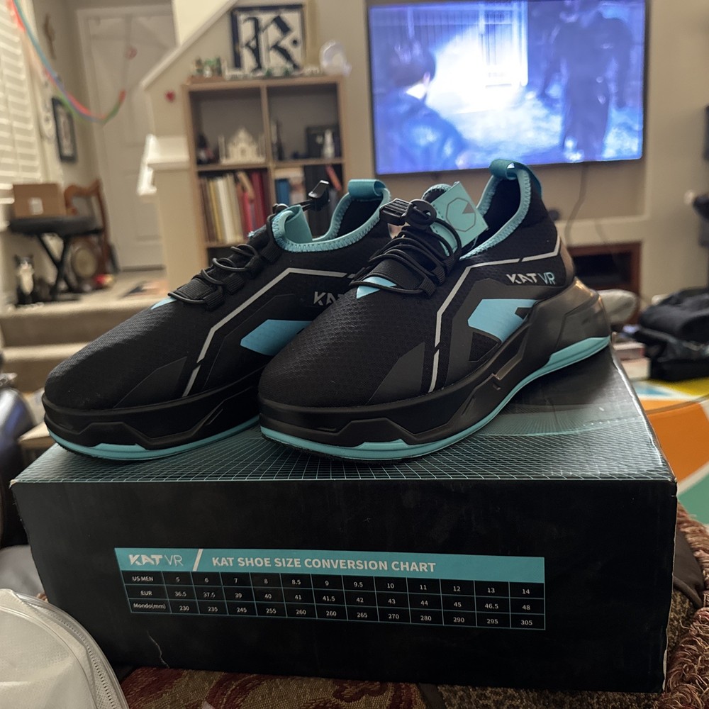 KAT VR Shoes Black Blue Mens Size 6 NEW WITH BOX VIRTUAL REALITY FOR TREADMILL