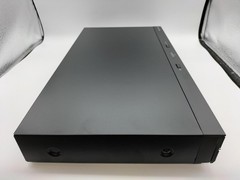 SHARP BD-UT2200 Blu-ray HDD Recorder 2TB 3 Tuner Ultra HD Remote