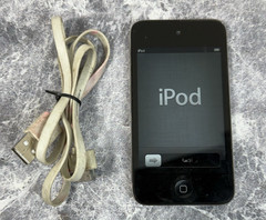 Apple iPod Touch 4th Generation A1367 32GB Bundle w/ Charger LOT:LF
