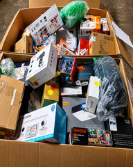 Amazon Overstock Retail Merchandise Bundle – Product Variety Mix