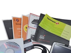 TomTom GO 910 GPS Navigator Bundle USA Europe Maps 4″ Screen PARTS REPAIR ONLY