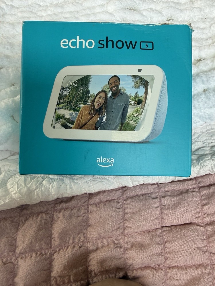 Amazon Echo Show 5 (3rd Gen.) 5.5in Smart Display Speaker – Cloud Blue NEW