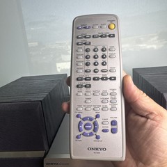 Onkyo DR-UN7 DVD Receiver XM Radio w/2 D-720 Speakers Remote Works Dolby Digital