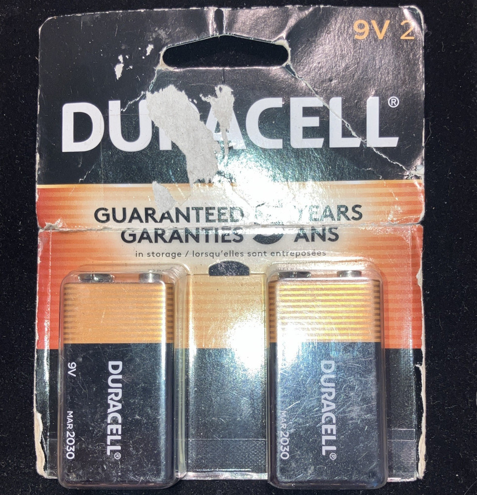Duracell 9V Alkaline Batteries 2-Pack 9V Block MN1604B2 Exp Mar 2030