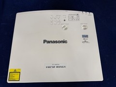 Panasonic PT-VMZ50-U7 5000 Lumen WUXGA Laser LCD Projector LAMP HOURS 2003-3999