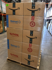 TJ Maxx Retail Overstock Featuring Household and Kitchen Goods