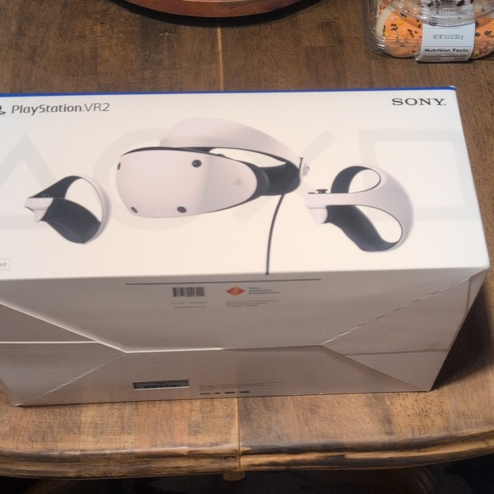 Sony PlayStation VR2 Headset w/ Sense Controllers 120Hz 110° FOV USB-C CFI-ZVR1