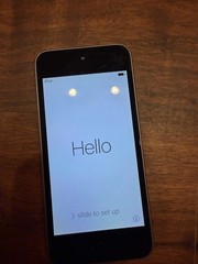 Apple iPod Touch 5th Gen A1421 16GB MGG82LL/A Space Gray – Good working
