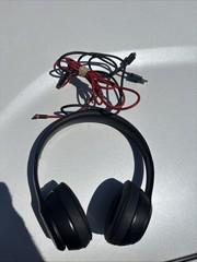 Beats by Dr. Dre Solo3 Over the Ear Headphone Gloss Black – TESTED WORKING