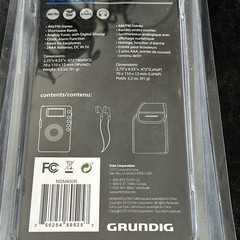 Grundig Mini400 Super Compact AM/FM/Shortwave Travel Radio New Sealed VTG