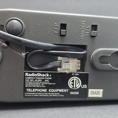Vintage RadioShack 43-3201 Compact Fashion Phone W/ Flash Pause & Redial