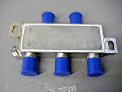 ASKA SSP-4DS 4-Way Splitter 900-2050 MHz All Ports Power Pass Diode Steered