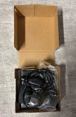 TomTom ONE XL GPS Navigator Bundle w/ Car Charger Tested And Original Box