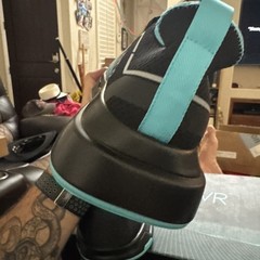 KAT VR Shoes Black Blue Mens Size 10 NEW WITH BOX VIRTUAL REALITY FOR TREADMILL