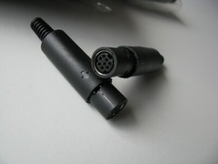 8 pin Female Mini DIN In-Line Plug Jack Cable S-Video Connector w/ Plastic Boot