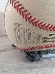 Hannspree LCD TV MLB World Series Champions 1903 – 2004