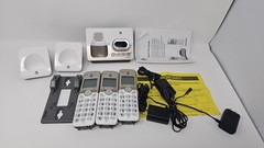 AT&T EL52313 DECT 6.0 3 Handset Answering System with Caller ID/Call Waiting