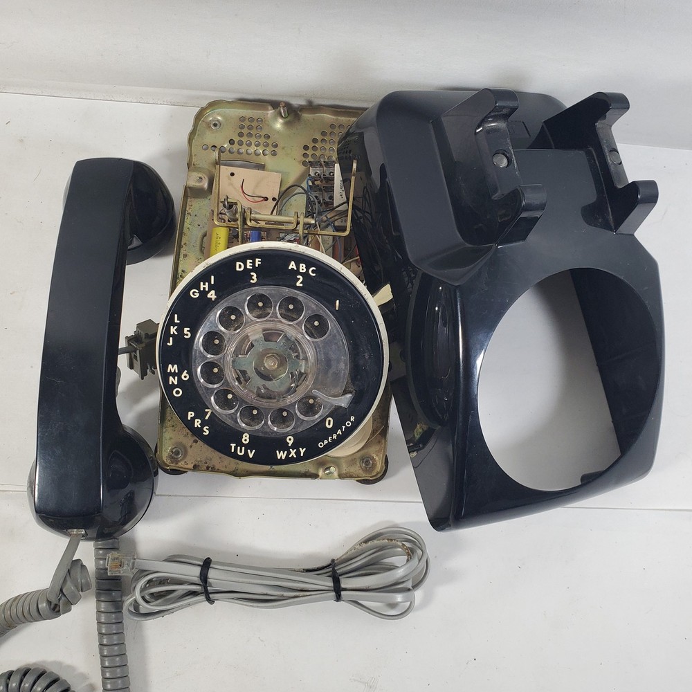 Vintage ITT Rotary Dial Desk Phone Black Corded Telephone Classic Retro AS-IS