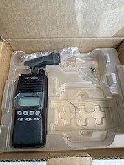 Kenwood TK-3312 UHF FM Transceiver 5W 128CH Two-Way Radio Open Box NO Battery/An