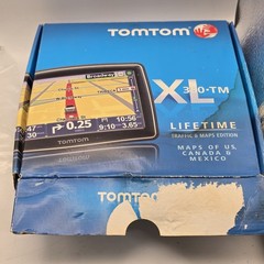 TomTom XL 350 TM CAR GPS 4.3″ Lifetime Maps Edition Includes Code