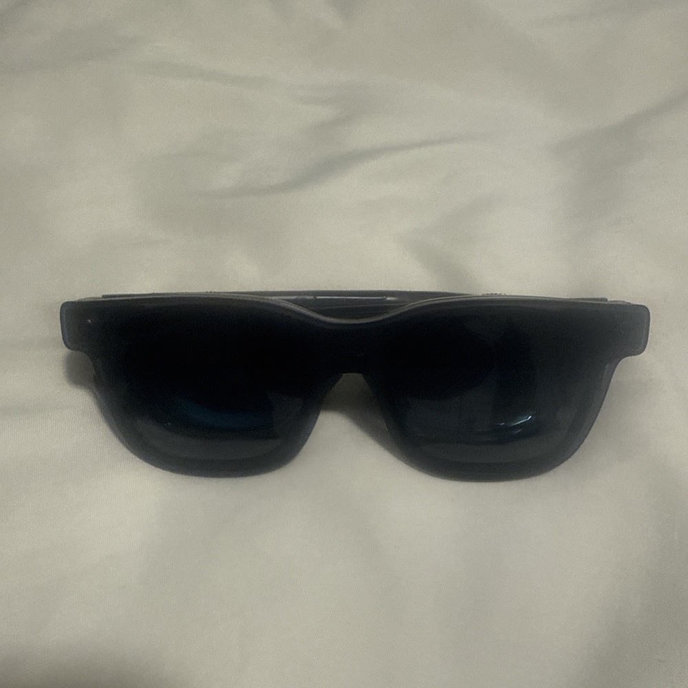 VITURE Pro XR/AR Glasses – 135″ 120Hz 1000Nits UltraClarity Display (Excellent)