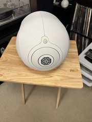 DEVIALET Phantom I 108dB Gold Wireless Active Speaker White. With Remote