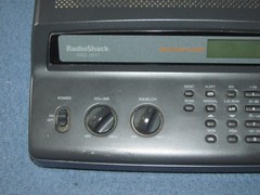 RADIOSHACK PRO-2017 200 CHANNEL SCANNING RECEIVER W/ WEATHER ALERT & AC ADAPTER