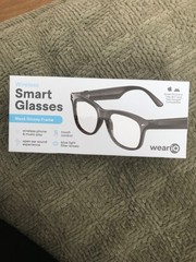 New WeariQ Wireless Bluetooth Smart Shiny Black Open Box