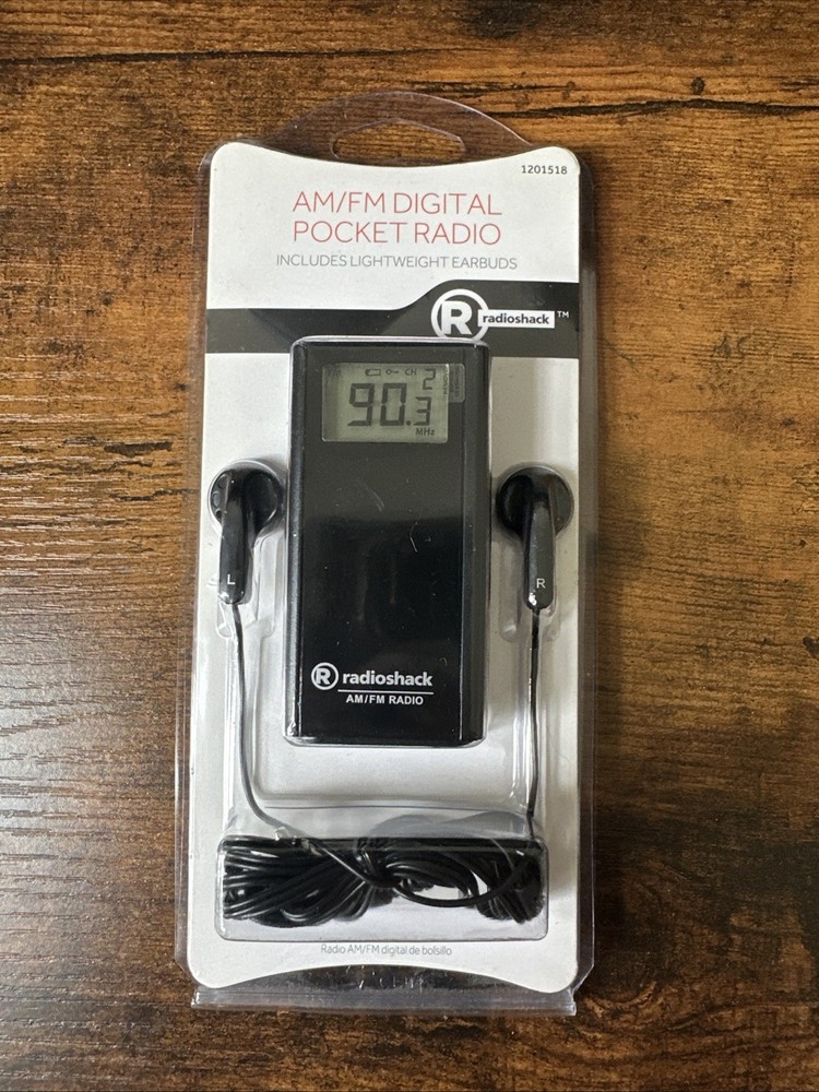 RadioShack AM/FM Digital Pocket Radio (Model 1201518) – Black – NEW w/ Earbuds