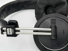 Fostex T20 Stereo Headphones Adjustable Headband Ear-Pad Black 6.35mm pair